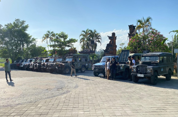 One Day Lombok Tour Classic Willys Jeep